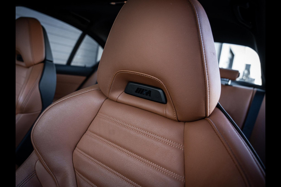 BMW 3-serie 330e High Executive - M-Sport l Kuip Stoelen l Pano l 360cam l ACC