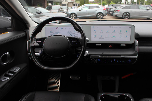 Hyundai IONIQ 5 Connect+ 73kWh / SoH 86,2% / Camera / Head-up / Leder / CarPlay / V2L / 19'' / Warmtepomp / Stoelverwarming / Dodehoek / DAB / ACC