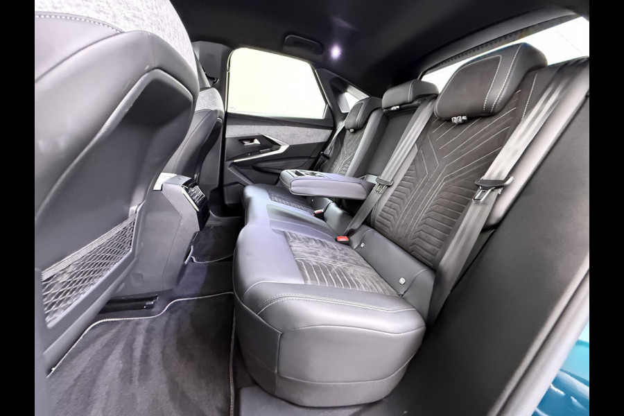 Peugeot E-3008 GT 73 kWh SOH 94% | VOOR & ACHTERSTOELEN VERWARMD | STUURVERWARMING | MEM. SEAT | STOEL MASSAGE | 360 CAMERA | DIRECT LEVERBAAR! | ADAP. CRUISE | VOLLEDIGE FABRIEKS GARANTIE TM 03-2027 |