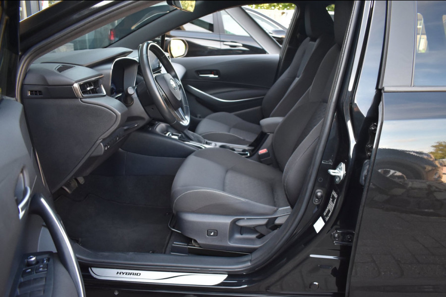 Toyota Corolla Touring Sports 1.8 Hybrid | CAMERA | STOELVERWARMING | APPLE CARPLAY | ANDROID AUTO | NAP