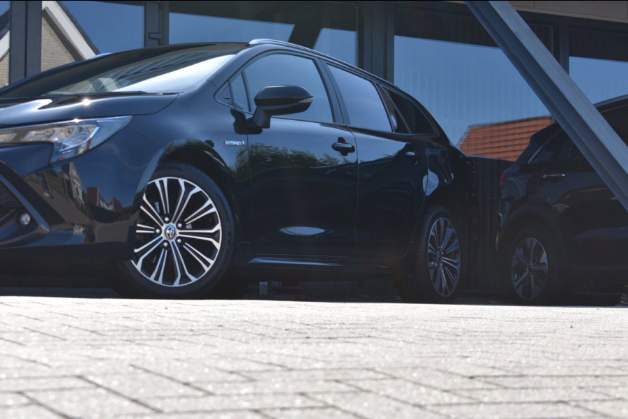 Toyota Corolla Touring Sports 1.8 Hybrid | CAMERA | STOELVERWARMING | APPLE CARPLAY | ANDROID AUTO | NAP