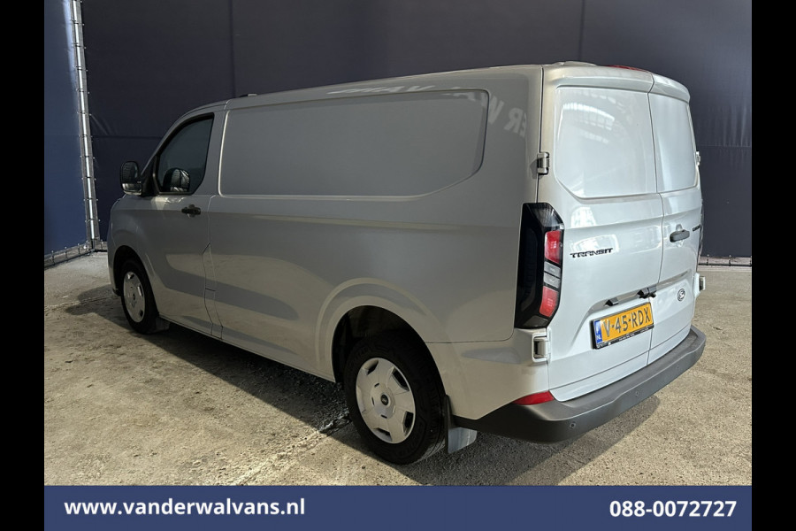 Ford Transit Custom 2.0 TDCI 136pk L1H1 Euro6 Airco | Navigatie | LED | Apple Carplay | Adaptieve Cruisecontrol | Leder Stuur Android Auto, Verwarmde voorruit, Stoelverwarming, Parkeersensoren, Bijrijdersbank, 2590kg trekvermogen