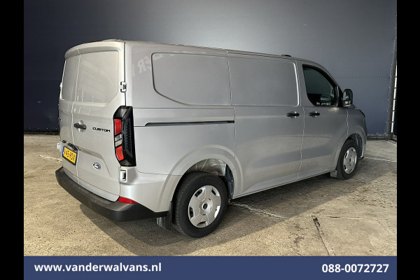 Ford Transit Custom 2.0 TDCI 136pk L1H1 Euro6 Airco | Navigatie | LED | Apple Carplay | Adaptieve Cruisecontrol | Leder Stuur Android Auto, Verwarmde voorruit, Stoelverwarming, Parkeersensoren, Bijrijdersbank, 2590kg trekvermogen