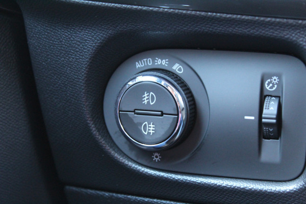 Opel Mokka 1.2 Turbo Ultimate | Dealer Onderhouden | Camera | Adaptieve Cruise | Matrix
