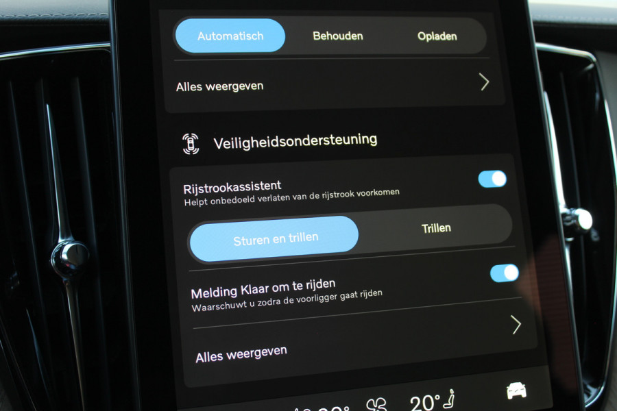 Volvo XC60 2.0 T8 Plug-in hybrid AWD Plus Dark | Facelift | Luchtvering | Massage | Bowers & Wilkins | Panoramadak