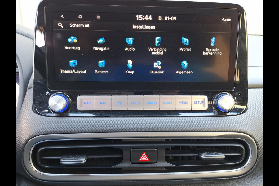 Hyundai Kona EV Comfort Smart 64 kWh | SOH: 97,3% | 3 Fase | Warmtepomp | Climate | Stoel-verwarming | Camera | CC |