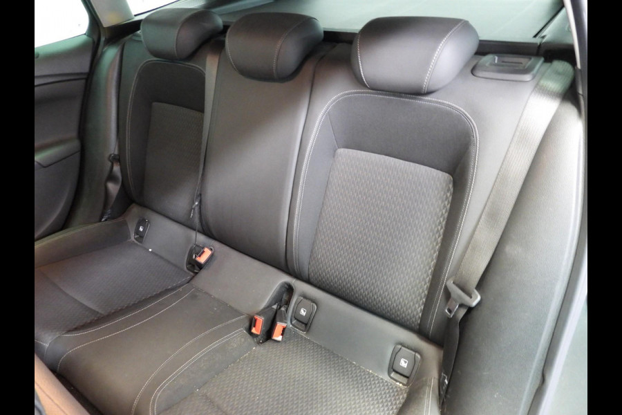 Opel Astra Sports Tourer 1.0 Turbo Innovation NAVI/CAMERA/LED/EL.KLEP/TREKH./16"LMV!