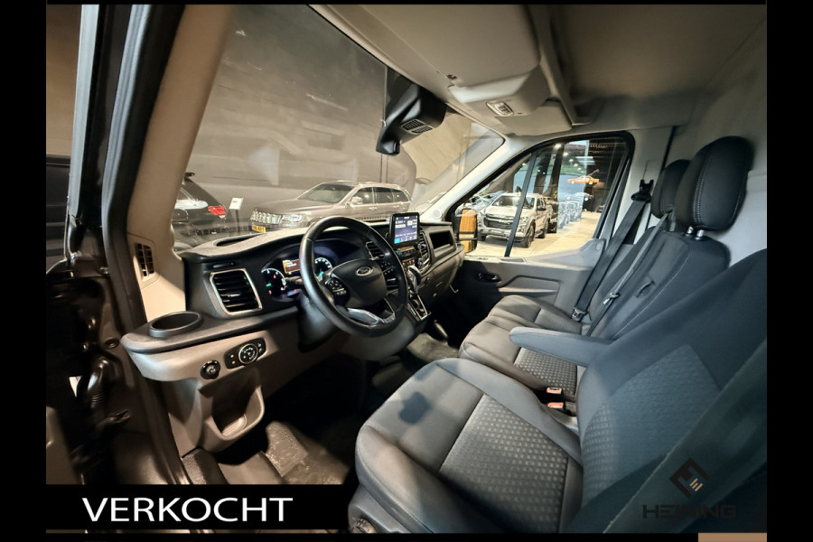 Ford Transit 350 2.0 TDCI L2H2 Limited. 185 PK Automaat. Nav. Apple-carplay. camera. bi-xenon. trekhaak. 1 eigenaar.