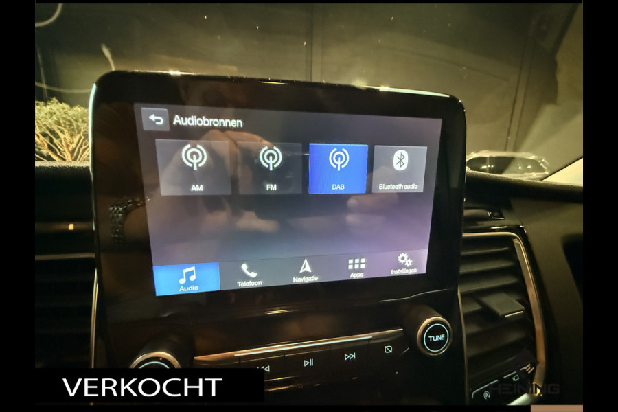 Ford Transit 350 2.0 TDCI L2H2 Limited. 185 PK Automaat. Nav. Apple-carplay. camera. bi-xenon. trekhaak. 1 eigenaar.