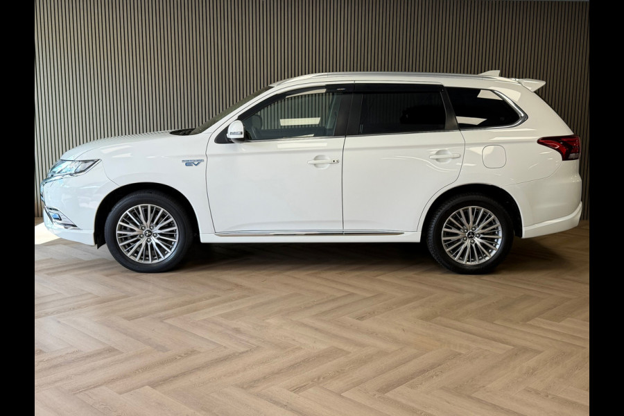 Mitsubishi Outlander 2.4 PHEV AUT. PLUG-IN CAMERA NAVIGATIE STOELVERWARMING PDC KEYLESS-GO CRUISE