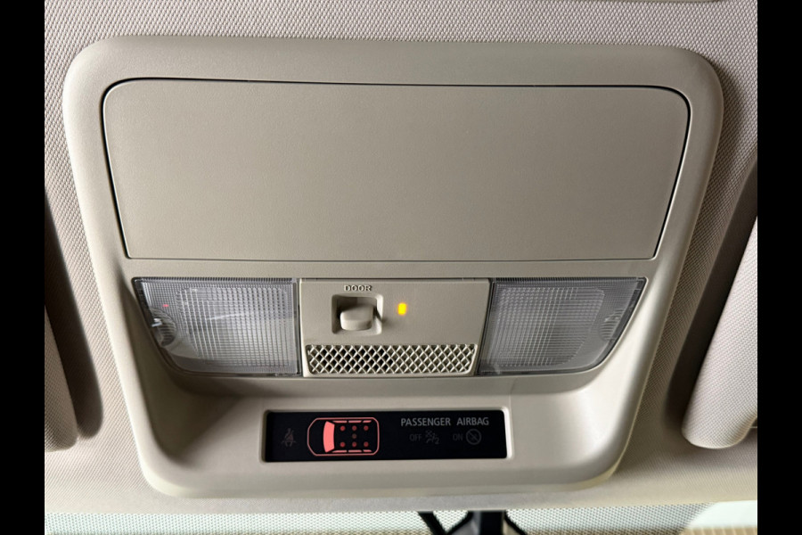 Mitsubishi Outlander 2.4 PHEV AUT. PLUG-IN CAMERA NAVIGATIE STOELVERWARMING PDC KEYLESS-GO CRUISE