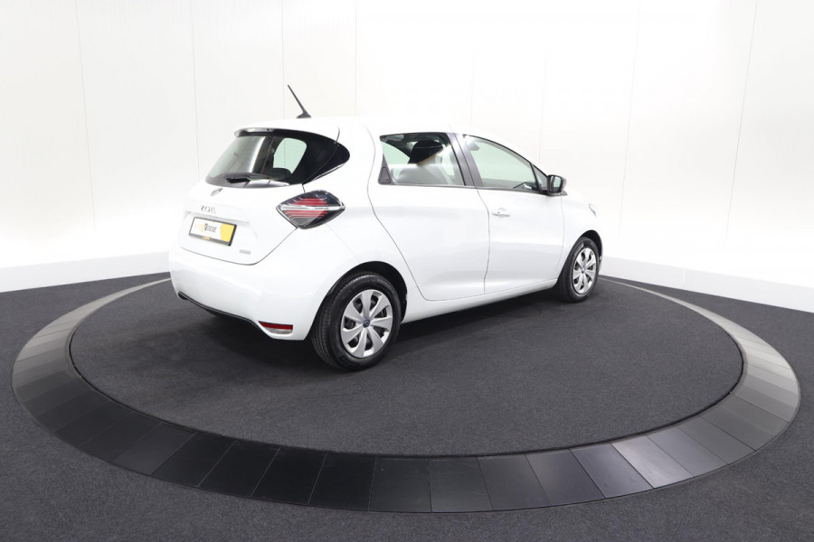 Renault ZOE R110 Life 50 | SOH 90,4% | Huuraccu | 3 fase laadfunctie | Apple Carplay | Cruise Control | Armsteun
