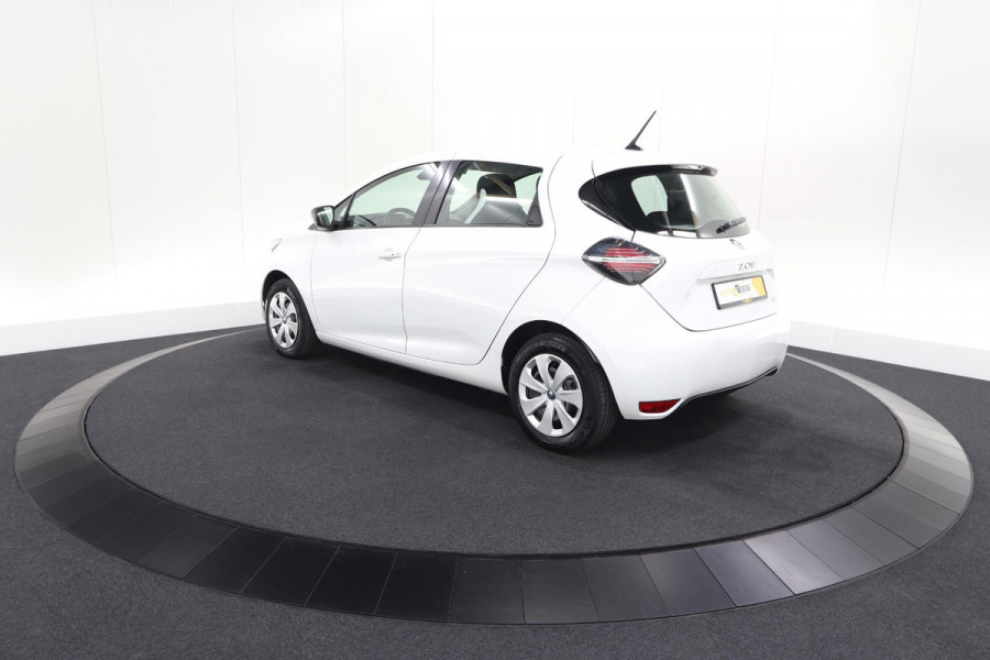 Renault ZOE R110 Life 50 | SOH 90,4% | Huuraccu | 3 fase laadfunctie | Apple Carplay | Cruise Control | Armsteun