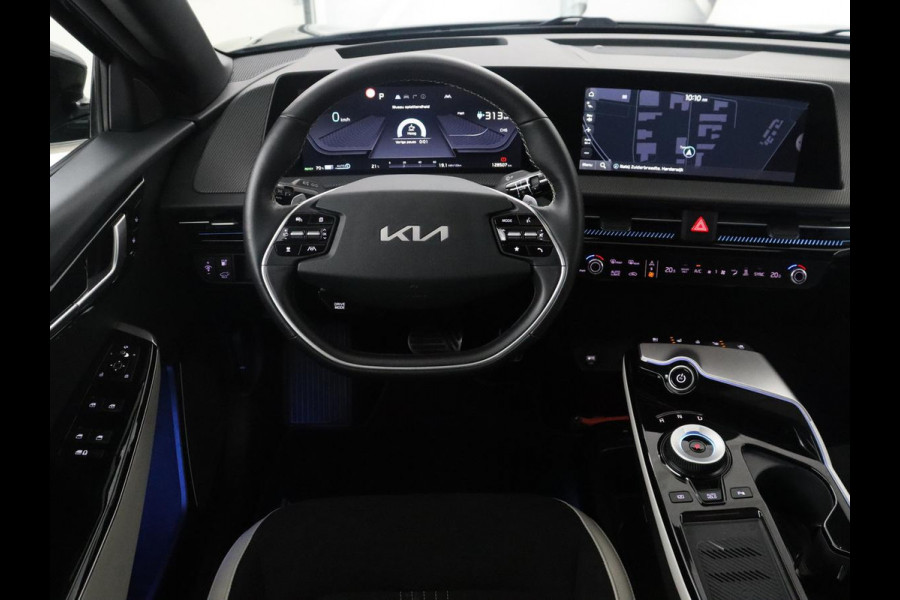 Kia EV6 GT-Line 77.4 kWh | SOH 95% | Trekhaak | Panoramadak | Head up | Adaptive cruise | 360 camera | Stoelventilatie | Stuur/stoel verwarming | Memory | Meridian Sound | Carplay |