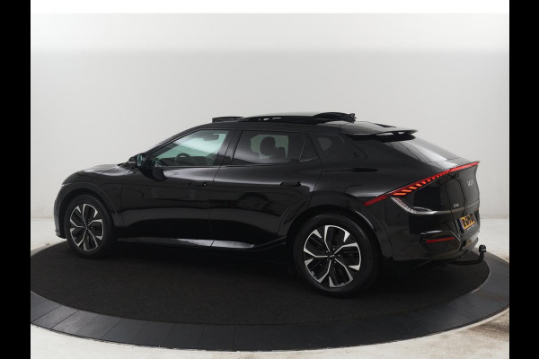 Kia EV6 GT-Line 77.4 kWh | SOH 95% | Trekhaak | Panoramadak | Head up | Adaptive cruise | 360 camera | Stoelventilatie | Stuur/stoel verwarming | Memory | Meridian Sound | Carplay |