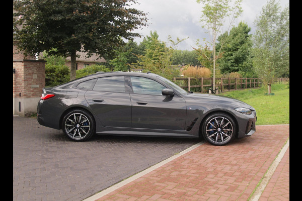 BMW i4 eDrive40 High Executive 84 kWh | SOH 98% | M-Pakket | Schuifdak | Sfeerverlichting | Led-Laser | Harman Kardon | Camera |