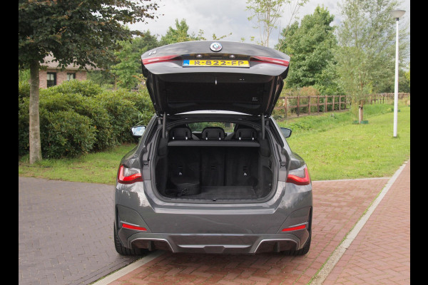 BMW i4 eDrive40 High Executive 84 kWh | SOH 98% | M-Pakket | Schuifdak | Sfeerverlichting | Led-Laser | Harman Kardon | Camera |