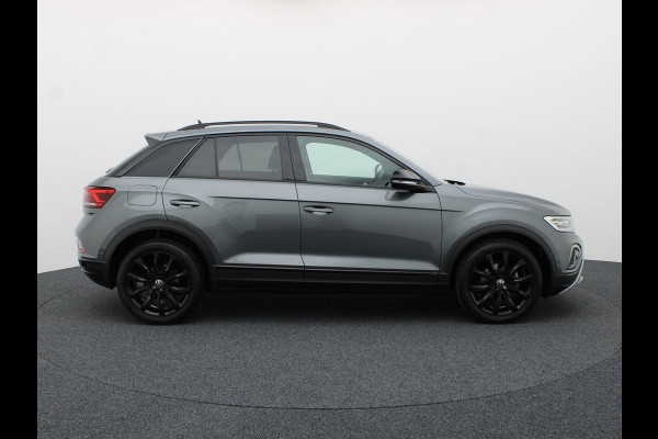 Volkswagen T-Roc 1.5 TSI Style | Trekhaak afnb. | Black Style | IQ light | Side Assist | Camera | Prijs Rijklaar !!