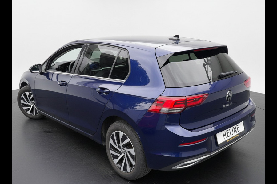 Volkswagen Golf 204PK E-HYBRIDE DSG STYLE ALCANTARA/NAVI/CARPLAY