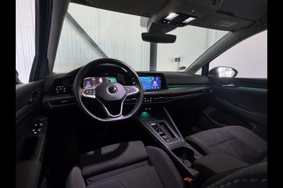 Volkswagen Golf 204PK E-HYBRIDE DSG STYLE ALCANTARA/NAVI/CARPLAY