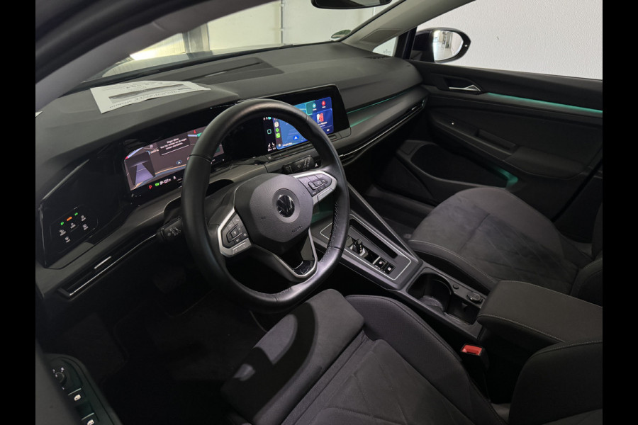 Volkswagen Golf 204PK E-HYBRIDE DSG STYLE ALCANTARA/NAVI/CARPLAY