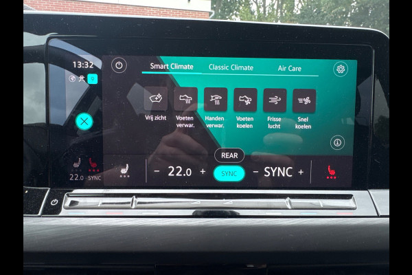 Volkswagen Golf 204PK E-HYBRIDE DSG STYLE ALCANTARA/NAVI/CARPLAY
