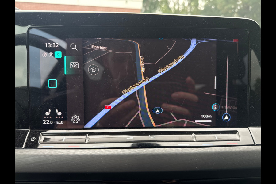Volkswagen Golf 204PK E-HYBRIDE DSG STYLE ALCANTARA/NAVI/CARPLAY