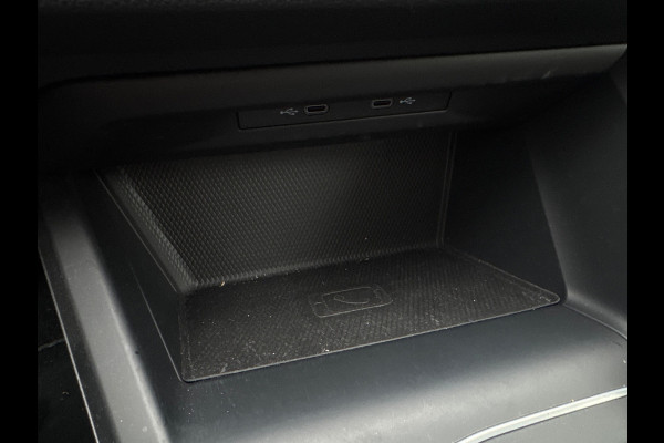 Volkswagen Golf 204PK E-HYBRIDE DSG STYLE ALCANTARA/NAVI/CARPLAY