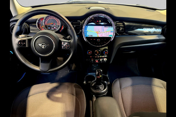 MINI 5-deurs 1.5 Cooper Camden Edition(NL-auto, 1e Eig, Dealer OndH, Carplay, PDC, Climate Con, Cruise Con, Navi, etc)