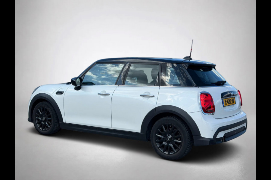 MINI 5-deurs 1.5 Cooper Camden Edition(NL-auto, 1e Eig, Dealer OndH, Carplay, PDC, Climate Con, Cruise Con, Navi, etc)