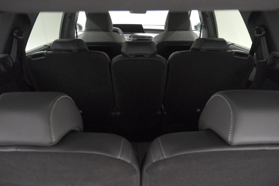 Peugeot 5008 1.2 Hybrid 136 GT 7p | Adaptieve Cruise control | Elektrische Kofferklep | Stoelverwarming