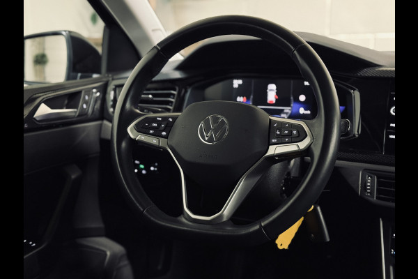Volkswagen Polo 1.0 TSI Life | Camera | CarPlay | Navi