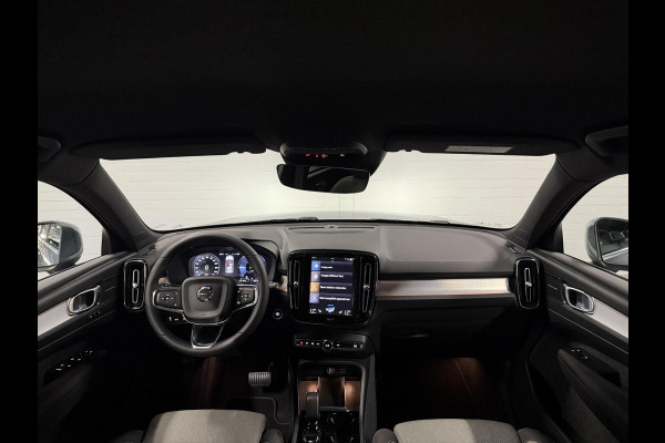 Volvo XC40 1.5 T4 Plug-in hybrid Plus Bright Adapt. cruise | Stuur-/Stoelverwarming | Harman/Kardon | Verwarmde voorruit | Achteruitrij camera | Bliss | Memory