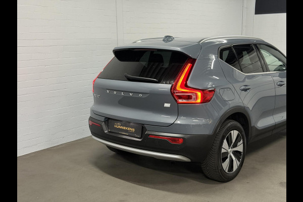Volvo XC40 1.5 T4 Plug-in hybrid Plus Bright Adapt. cruise | Stuur-/Stoelverwarming | Harman/Kardon | Verwarmde voorruit | Achteruitrij camera | Bliss | Memory