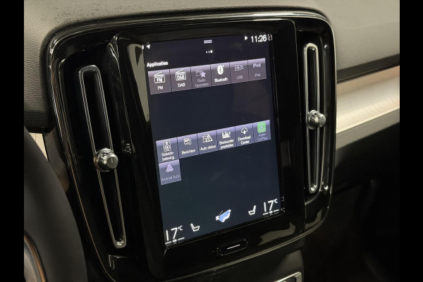 Volvo XC40 1.5 T4 Plug-in hybrid Plus Bright Adapt. cruise | Stuur-/Stoelverwarming | Harman/Kardon | Verwarmde voorruit | Achteruitrij camera | Bliss | Memory