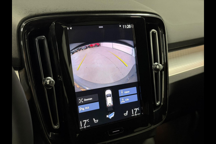 Volvo XC40 1.5 T4 Plug-in hybrid Plus Bright Adapt. cruise | Stuur-/Stoelverwarming | Harman/Kardon | Verwarmde voorruit | Achteruitrij camera | Bliss | Memory