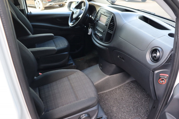 Mercedes-Benz EVito Tourer PRO L3 9-persoons 39.857,-incl.btw Org.NL camera stoelverw.