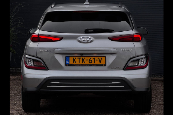 Hyundai Kona EV Fashion 64 kWh | 97% SOH | Camera | Winter Pack | Adaptive Cruise | Head-Up Display | Navigatie | Krell Sound