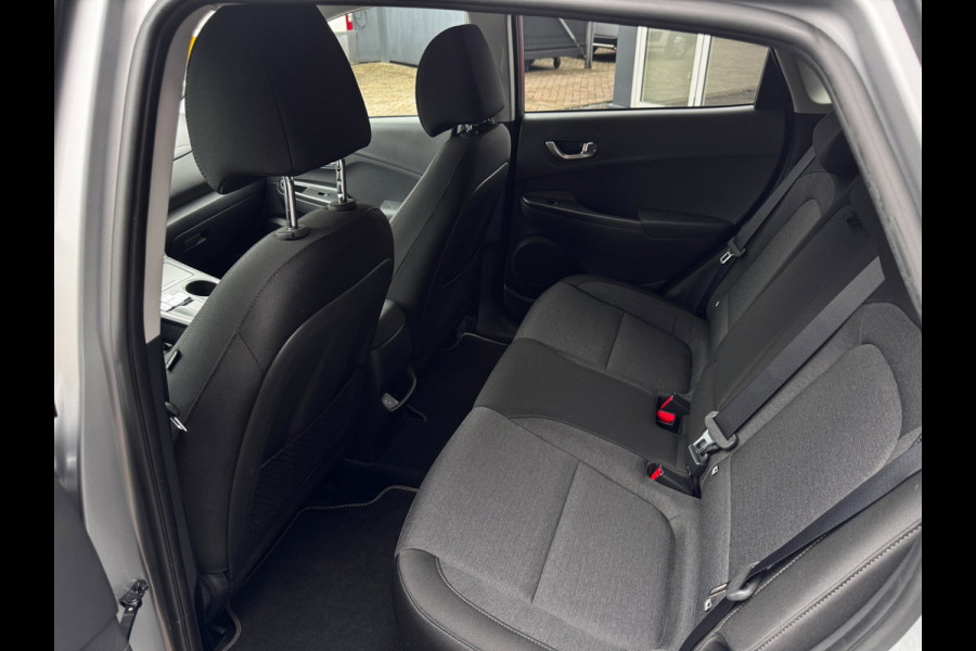 Hyundai Kona EV Fashion 64 kWh | 97% SOH | Camera | Winter Pack | Adaptive Cruise | Head-Up Display | Navigatie | Krell Sound