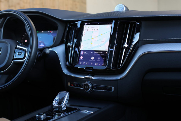 Volvo XC60 2.0 T8 Plug-in hybrid AWD Inscription *B&W*Pano*Massage*