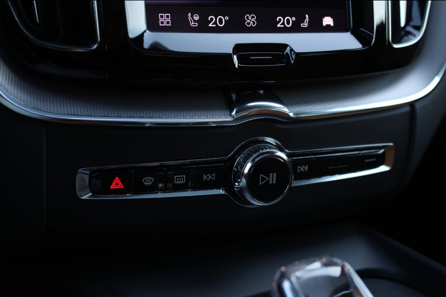 Volvo XC60 2.0 T8 Plug-in hybrid AWD Inscription *B&W*Pano*Massage*