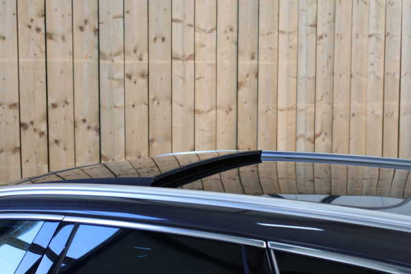 Volvo XC60 2.0 T8 Plug-in hybrid AWD Inscription *B&W*Pano*Massage*