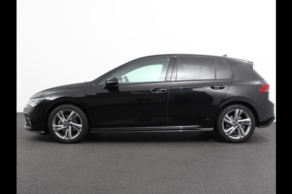 Volkswagen Golf 1.5 eTSI 150pk DSG R-Line Panorama dak Navigatie Apple Carplay/Android Auto Climate Control Camera Dab Extra Getint Glas Adaptieve Cruise Control Virtual Cockpit Lichtmetalen Velgen