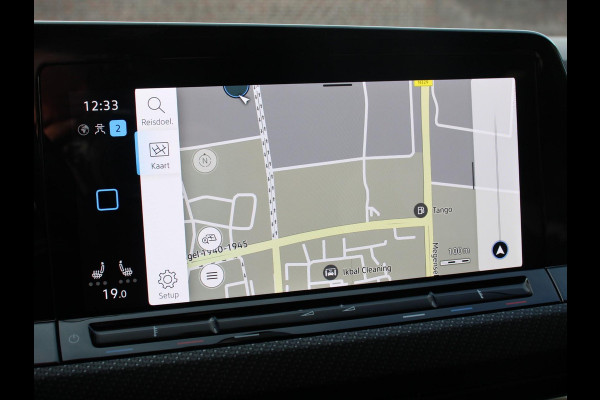 Volkswagen Golf 1.5 eTSI 150pk DSG R-Line Panorama dak Navigatie Apple Carplay/Android Auto Climate Control Camera Dab Extra Getint Glas Adaptieve Cruise Control Virtual Cockpit Lichtmetalen Velgen