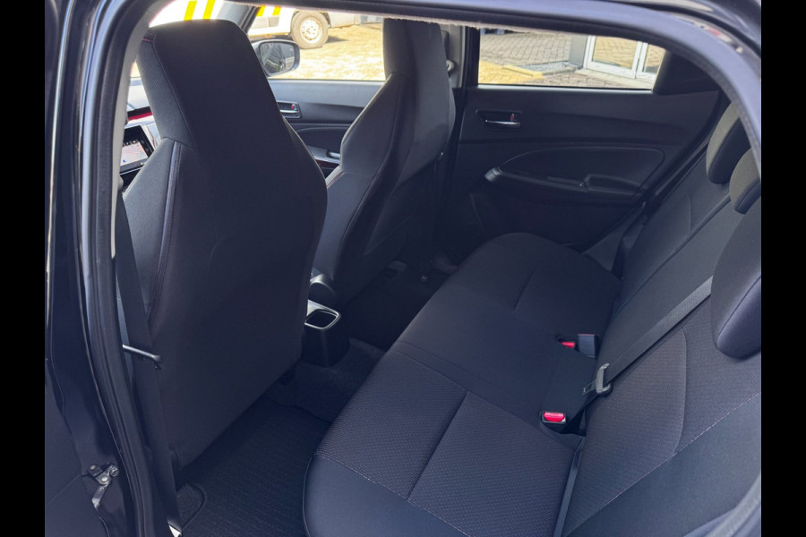 Suzuki Swift 1.4 Sport Smart Hybrid | Camera | Stoelverwarming | Climate control | Navigatie