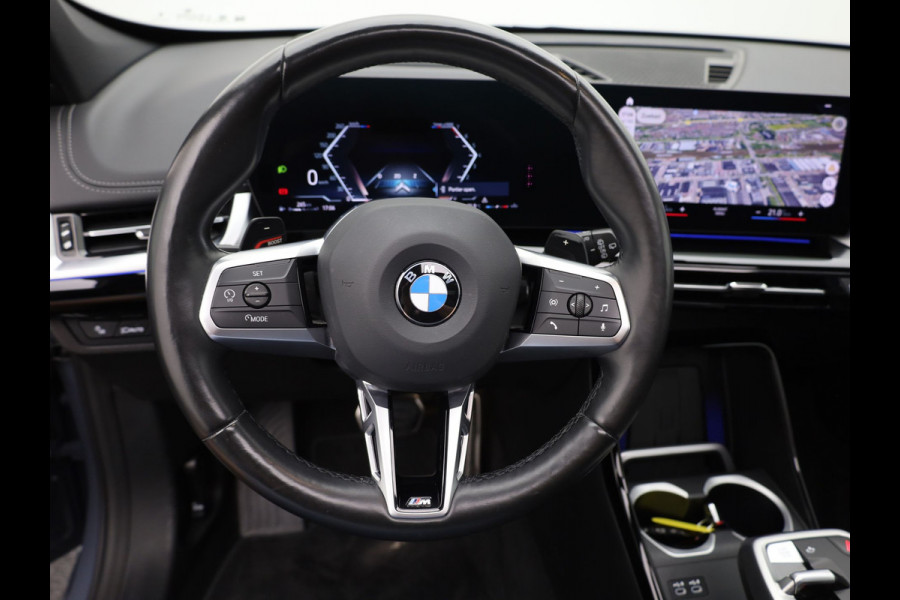 BMW X1 sDrive18i | M-Sport | Pano | Memory | 360 Camera | Head Up | Keyless | Harman/ Kardon | Prijs Rijklaar !!