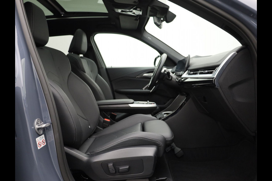 BMW X1 sDrive18i | M-Sport | Pano | Memory | 360 Camera | Head Up | Keyless | Harman/ Kardon | Prijs Rijklaar !!