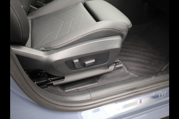 BMW X1 sDrive18i | M-Sport | Pano | Memory | 360 Camera | Head Up | Keyless | Harman/ Kardon | Prijs Rijklaar !!