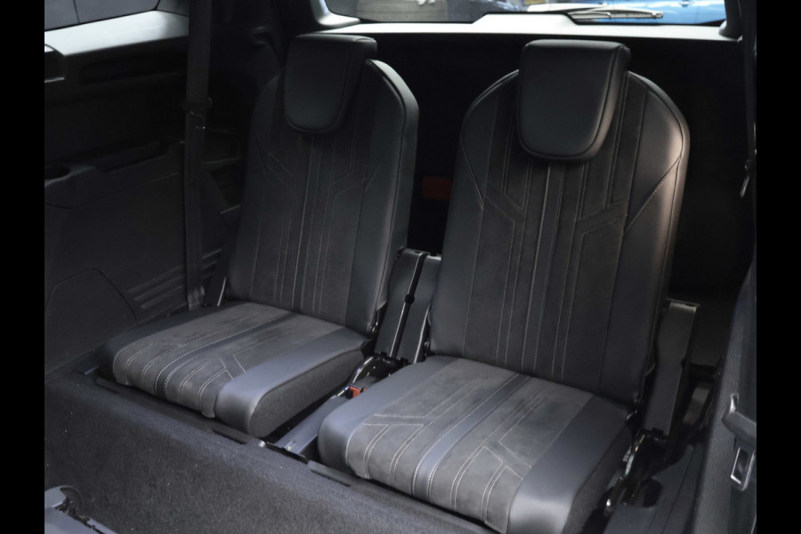 Peugeot 5008 1.2 PureTech Blue Lease GT Sport (APPLE CARPLAY,NAVI,CAMERA,360 VIEW,CLIMATE,CRUISE,LED,GETINT,TREKHAAK,SPORTSTOELEN)