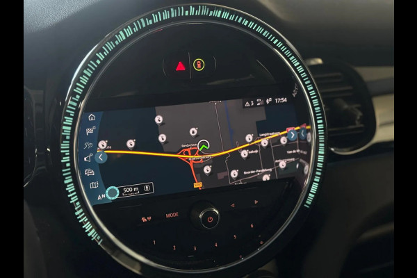 MINI Electric MINI Yours 33 kWh (NL-auto, 1e Eig, BTW, Carplay, Climate Con, Navi, Parkeersensor, Etc)
